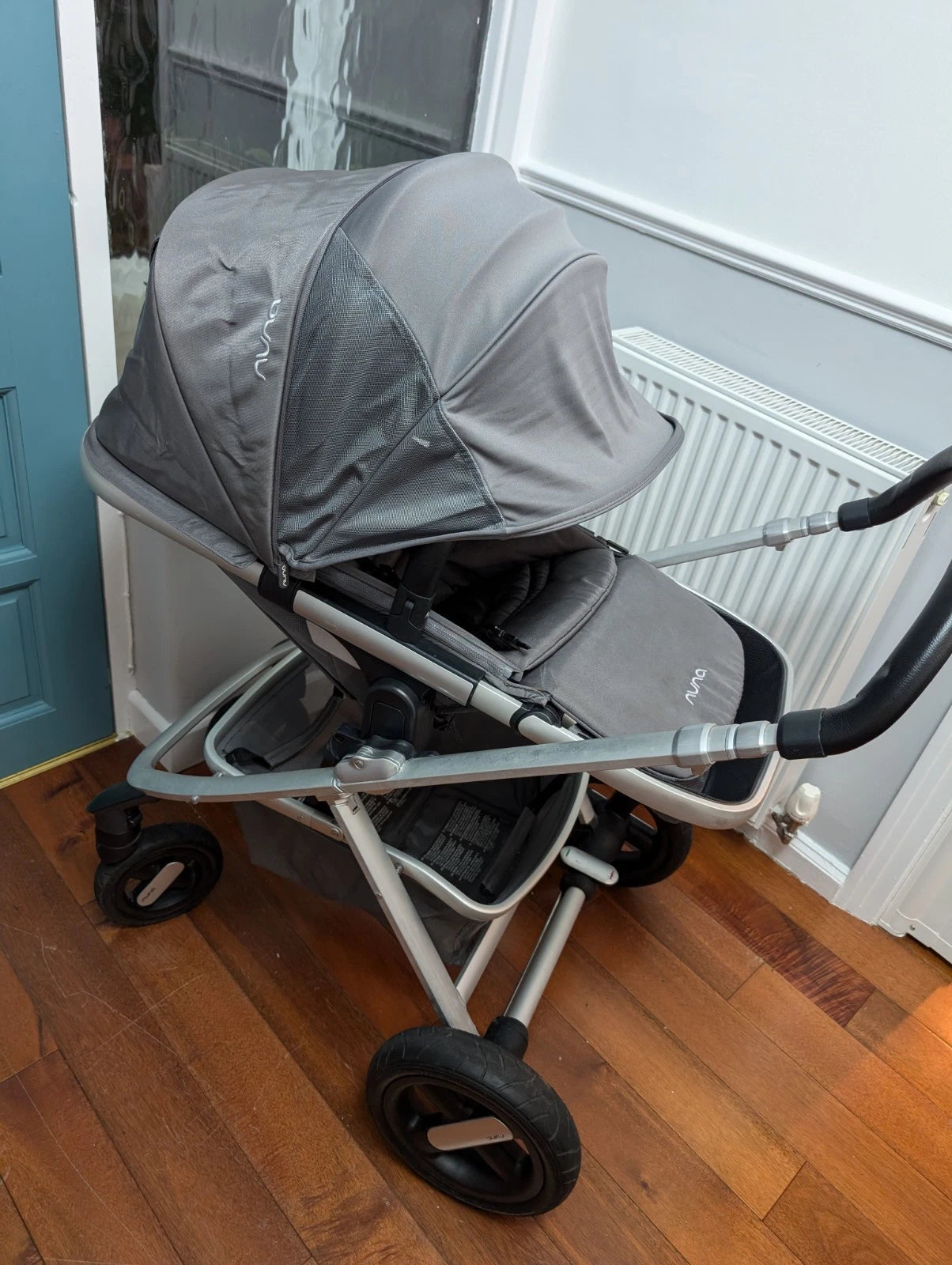 Nuna Ivvi Savi Pushchair – Grey