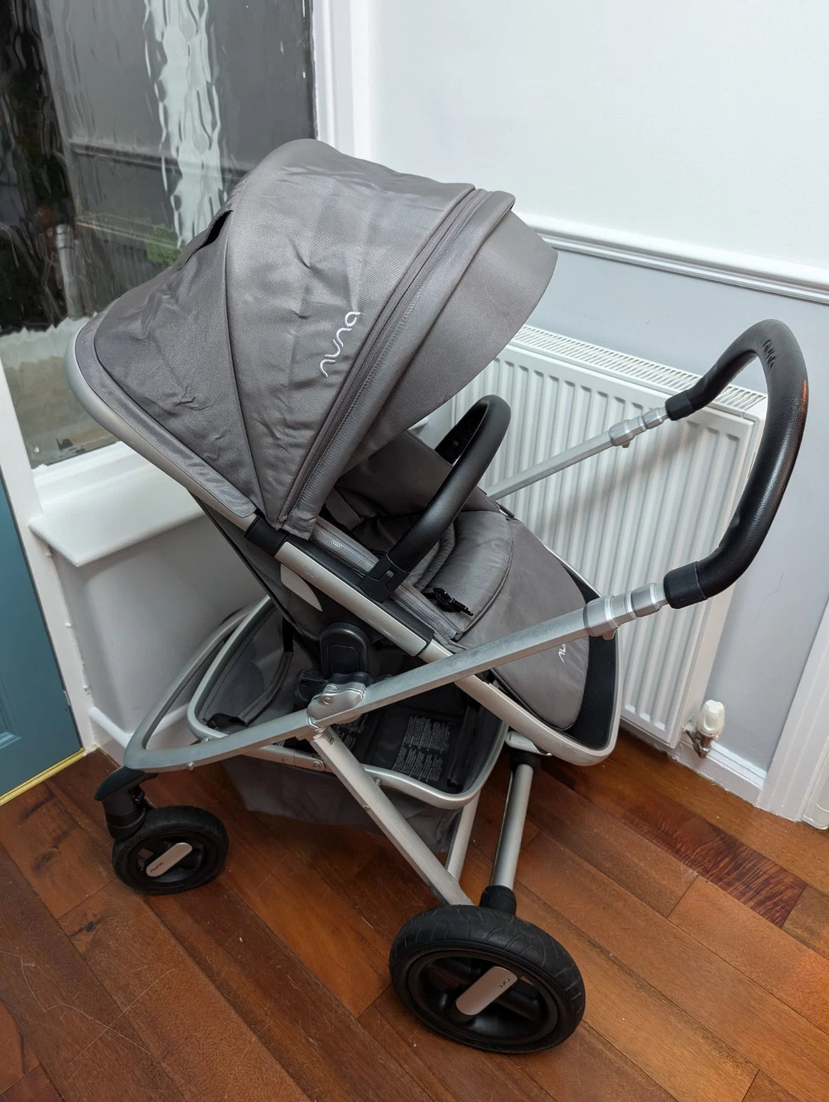 Nuna Ivvi Savi Pushchair – Grey