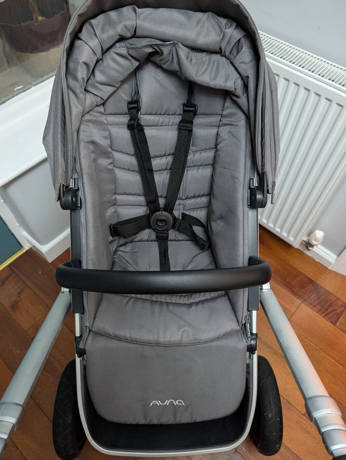 Nuna Ivvi Savi Pushchair – Grey