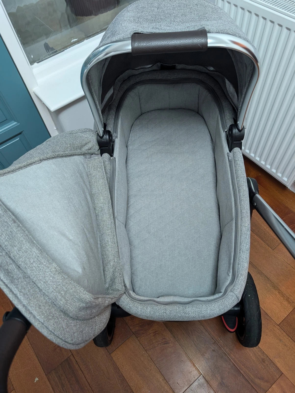 Mamas & Papas Ocarro Pushchair & Carrycot Travel System – Grey