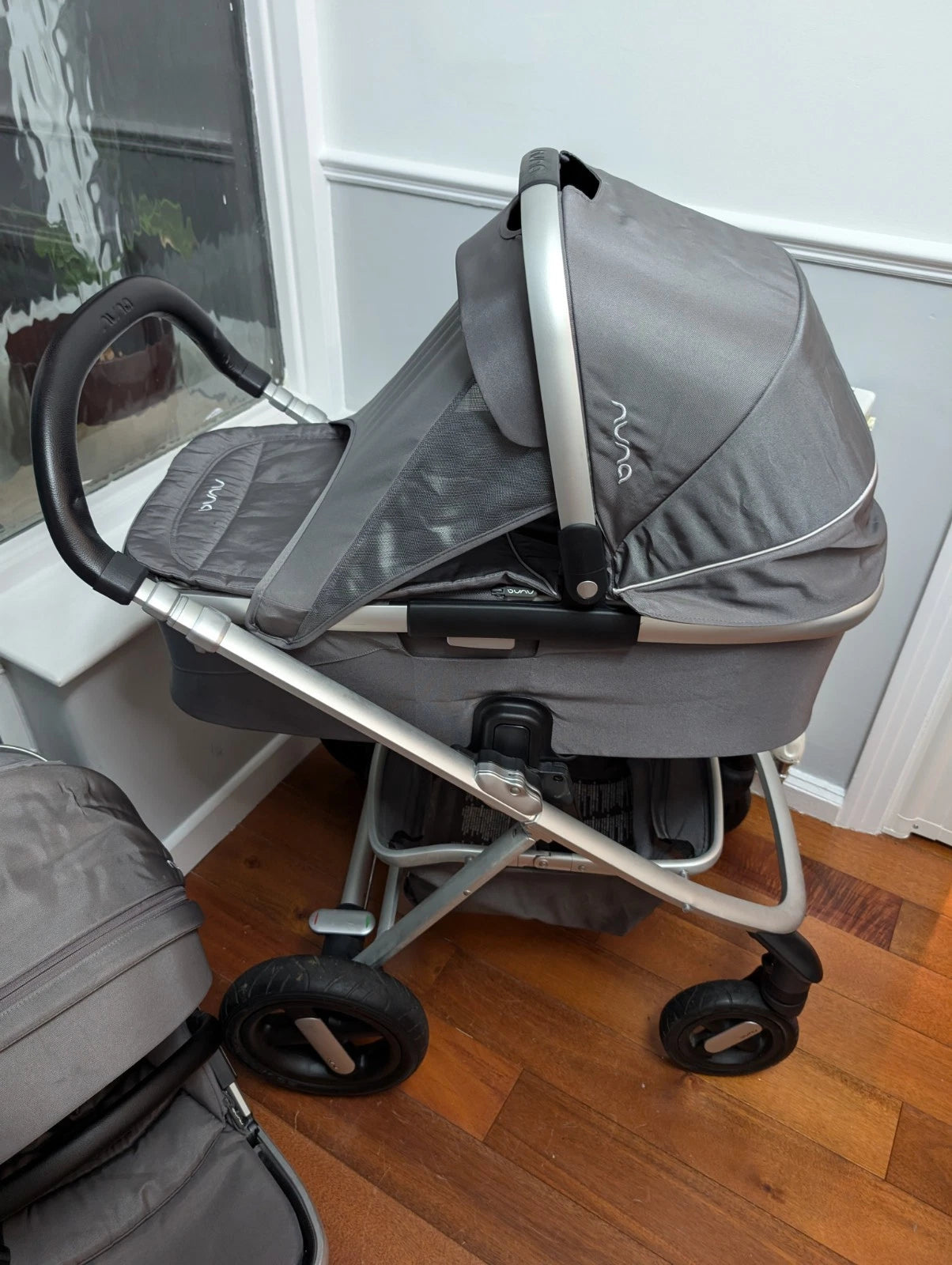 Nuna Ivvi Savi Pushchair – Grey