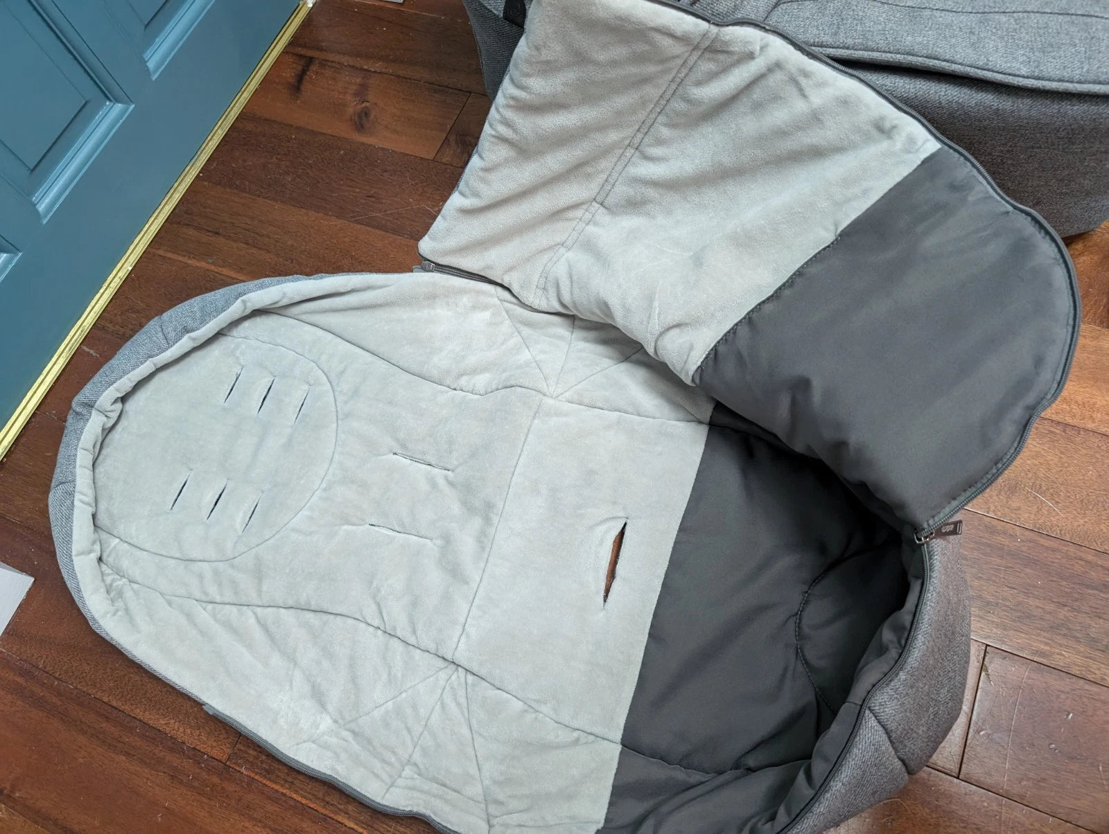 Mamas & Papas Ocarro Pushchair & Carrycot Travel System – Grey