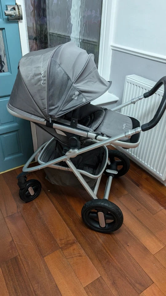 Nuna Ivvi Savi Pushchair – Silver