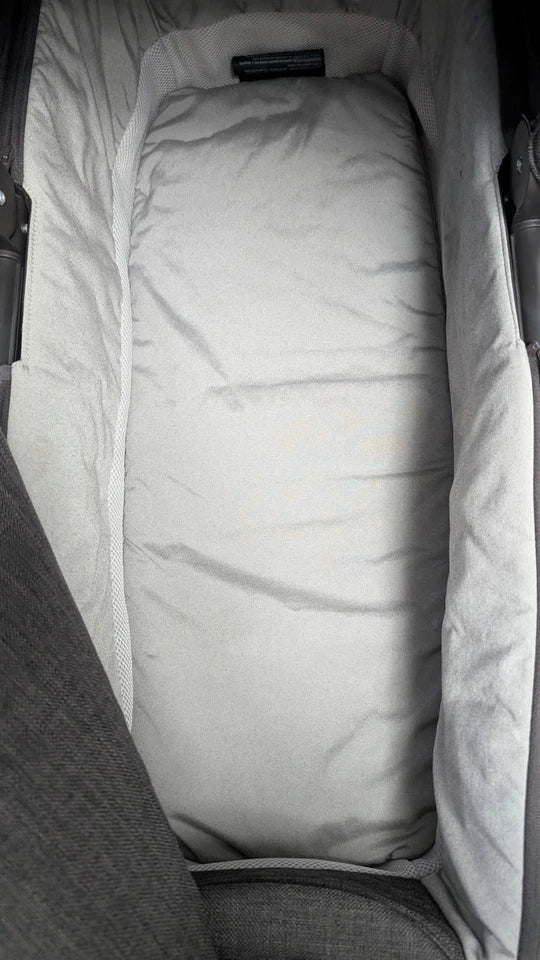 Nuna Mixx Pushchair & Carrycot Set – Dark Mocha Grey