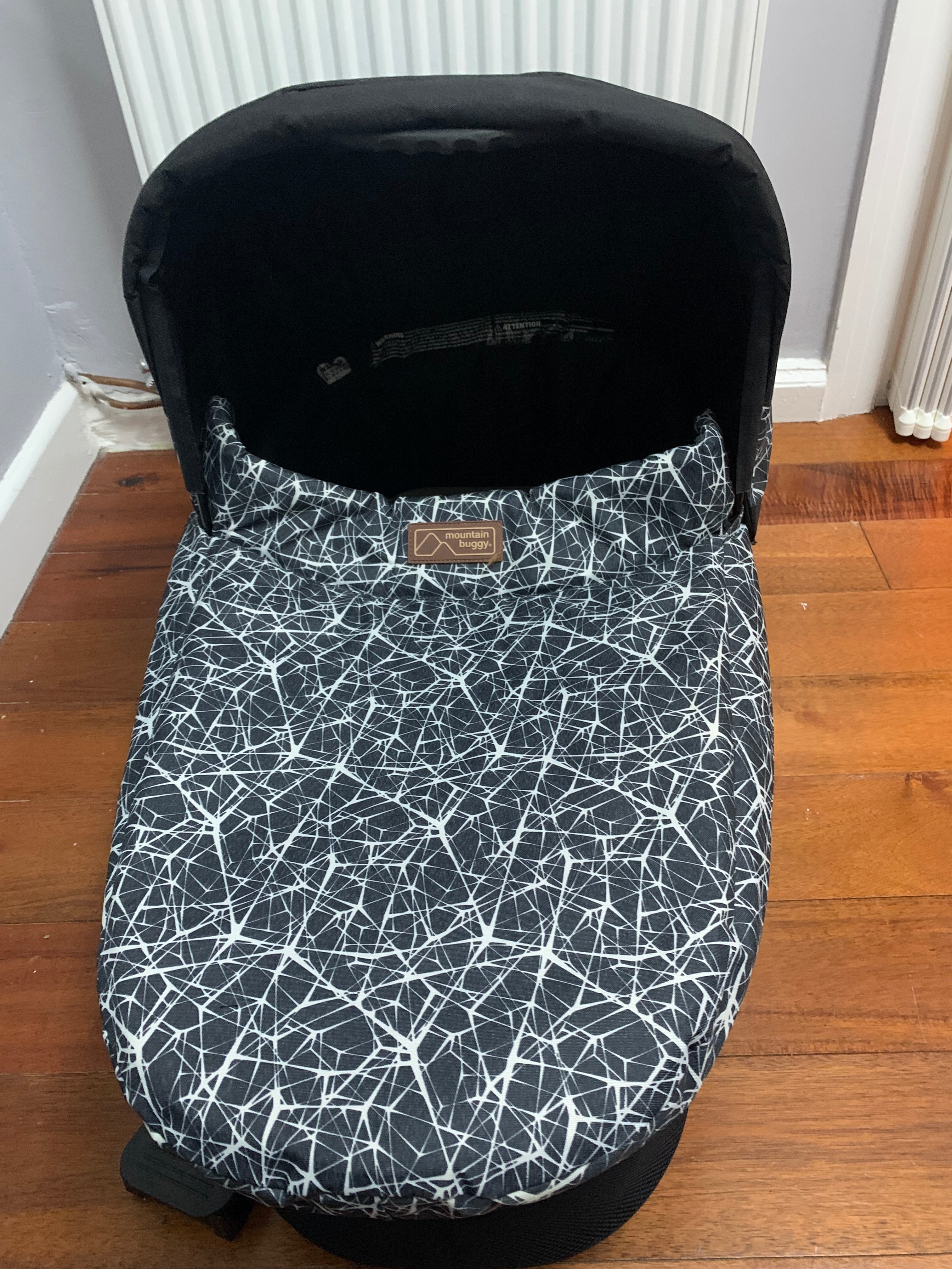 Mountain Buggy Terrain & Carrycot Plus - Graphite (Includes Footmuff)
